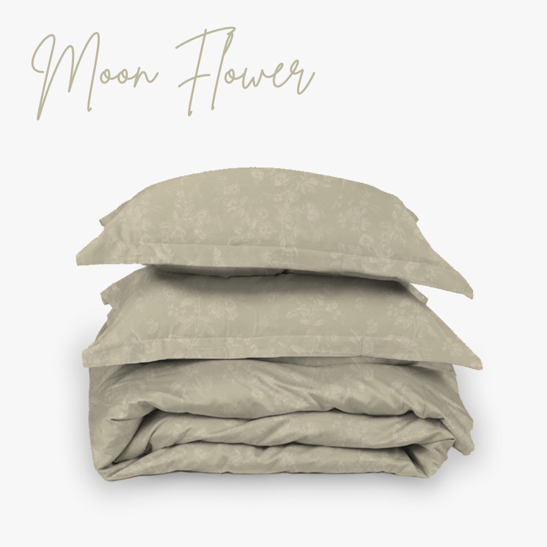 Moon Luxury Bedding Set – High-End Egyptian Home Decor Luxury paisley bedding set in soft earthy tones – premium duvet and pillows for elegant Egyptian bedrooms